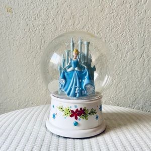 Vintage Disney Cinderella air globe